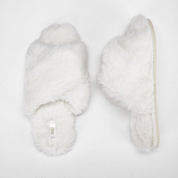 Ladies Slippers - Picture 4 of 4